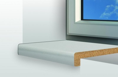 Vnitřní dřevotřískové parapety nos 40 mm